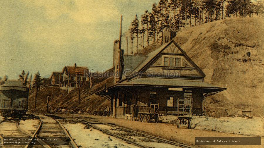 Postcard: Boston & Maine Station, Wells River, Vermont